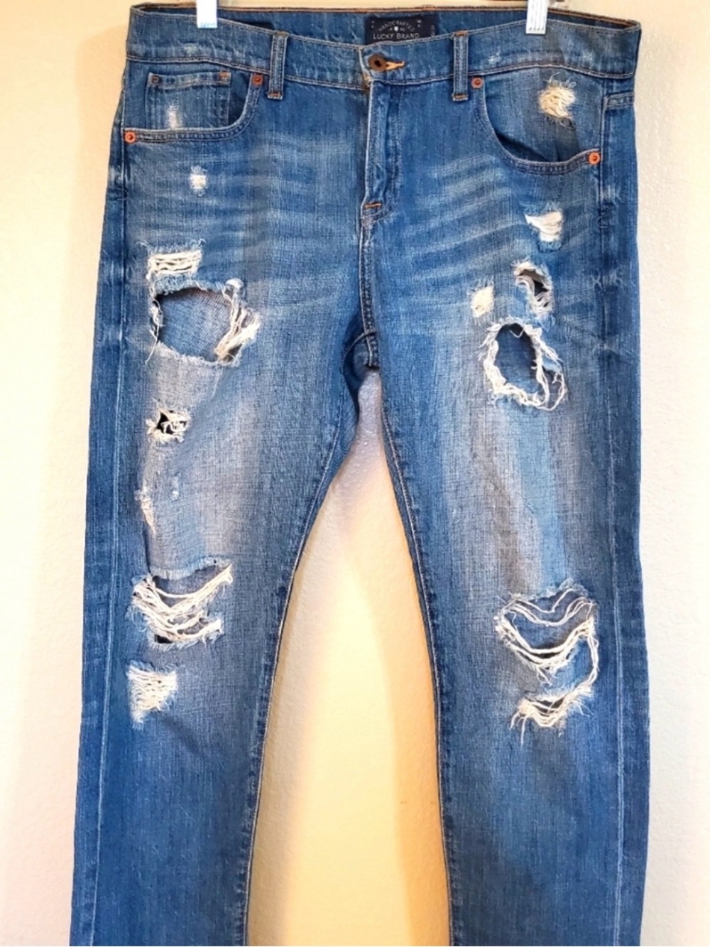 Lucky Brand Distressed Sienna Cigarette Jeans - size 12/31